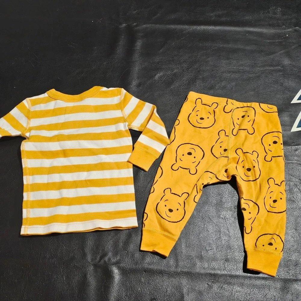 Hanna Andersson Disney Baby Winnie The‎ Pooh Yellow Pajamas 70 6-12 Months